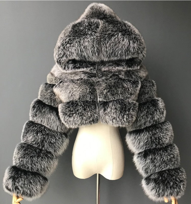 Alba™|Glamour en fausse fourrure