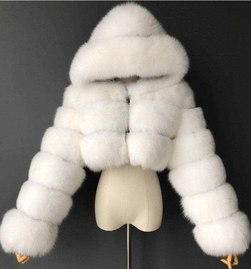 Alba™|Glamour en fausse fourrure