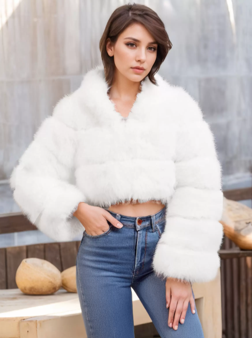 Alba™|Glamour en fausse fourrure