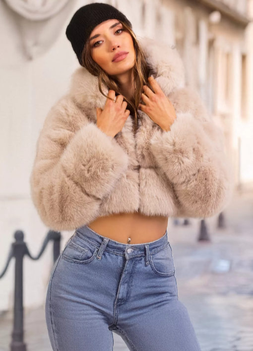 Alba™|Glamour en fausse fourrure