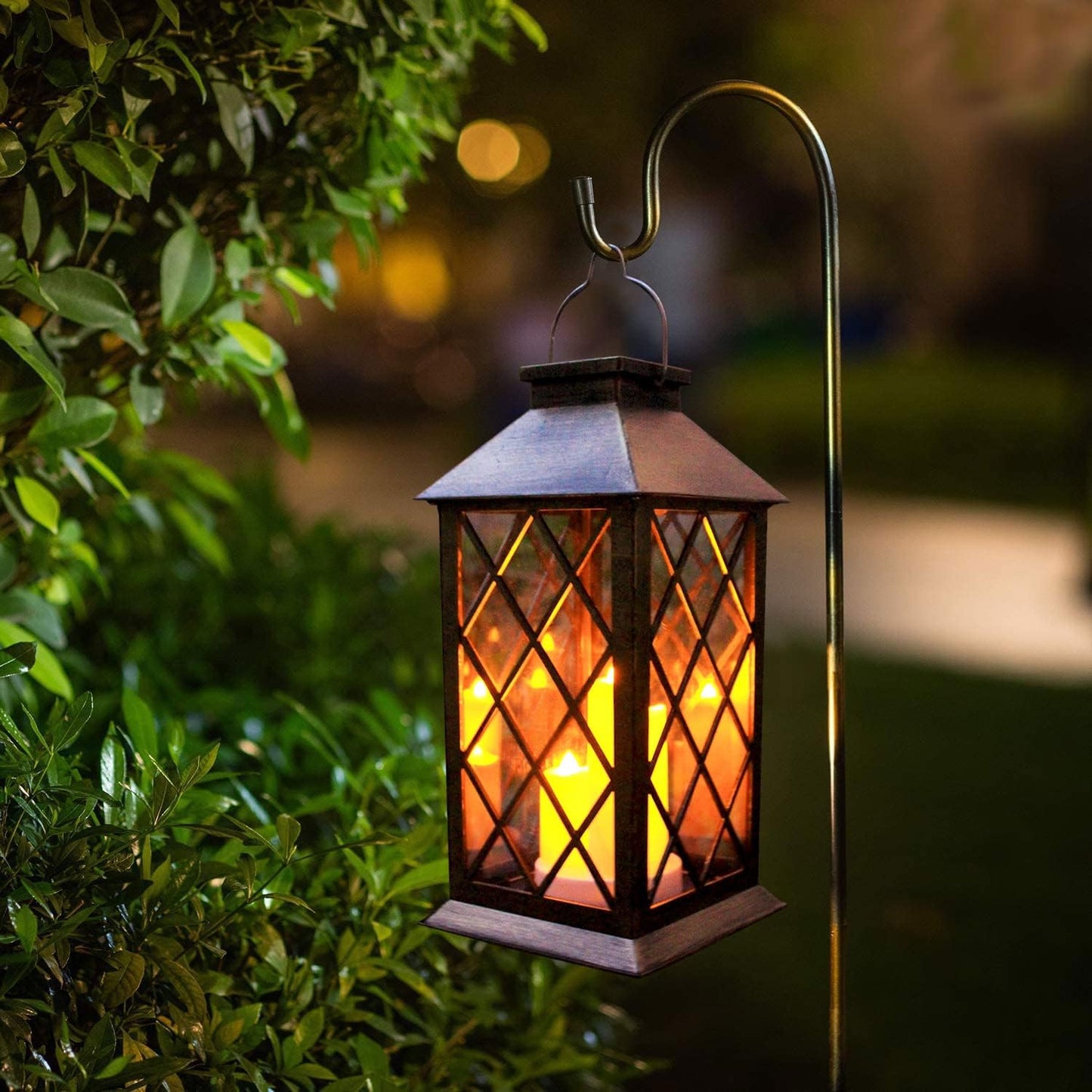 Traditional Metal Framed Hanging Lantern