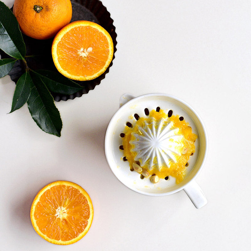 Minimalist Ceramic Ribbed Citrus Juicer