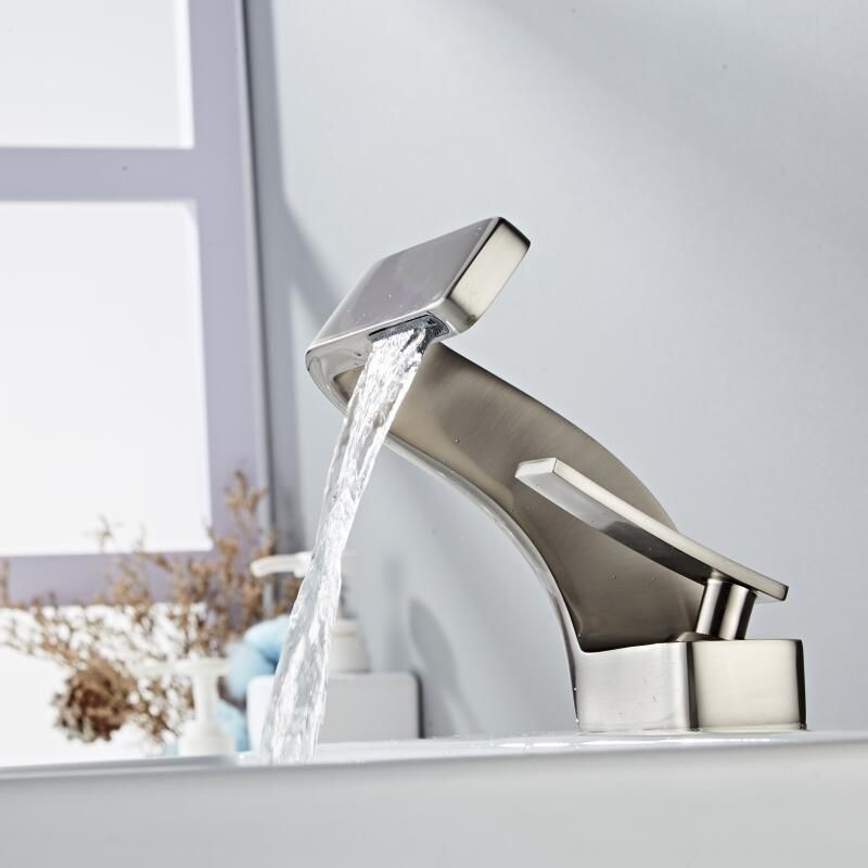 Modern Sleek Chrome Faucet With Waterfall Outlet