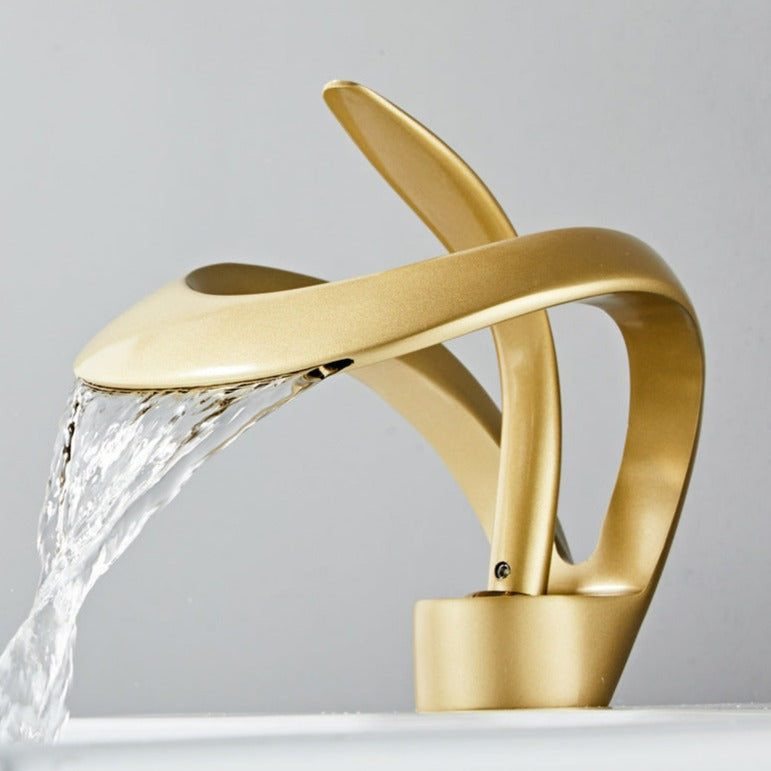 Modern Curved Metal Bathroom Faucet