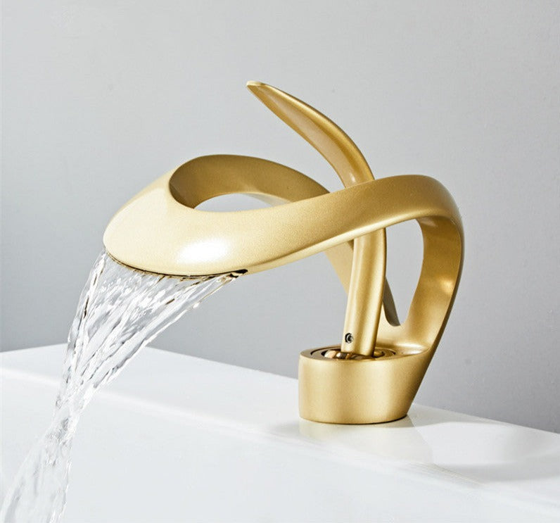Modern Curved Metal Bathroom Faucet