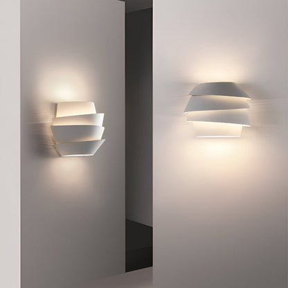 Modern Scandinavian Iron Wall Lamp With Dual LED Spotlights
