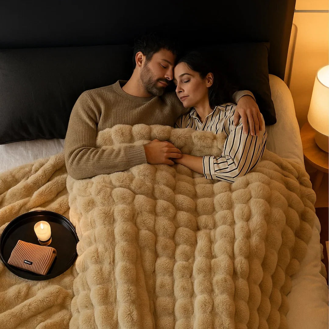 All-Season Plush Blanket Lightweight Cozy Year-Round Warmth