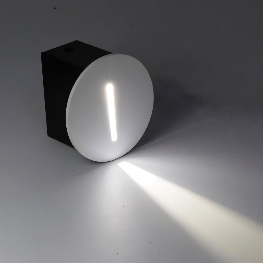 Recessed LED Wall Light With Matte Metal Finish