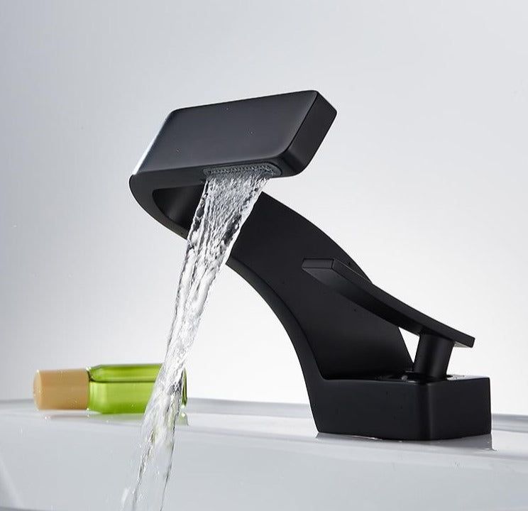 Modern Sleek Chrome Faucet With Waterfall Outlet